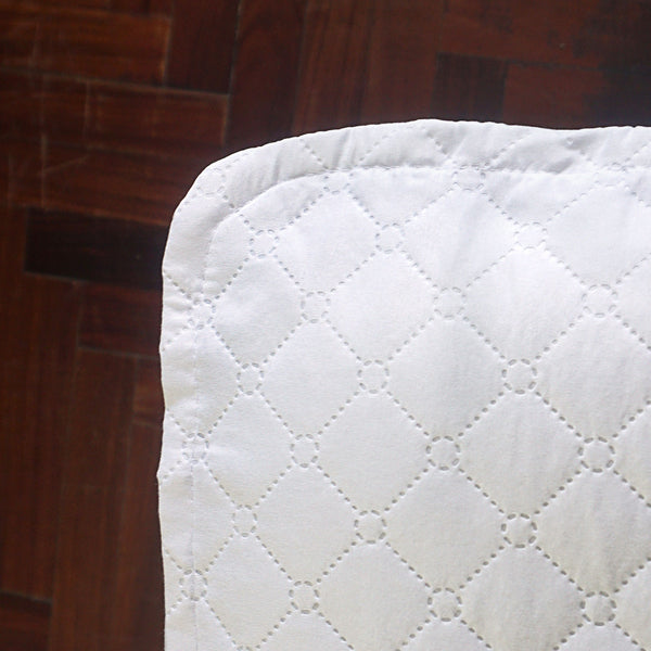 Arlin White Snowflake Pillow 65 X 50 Cm