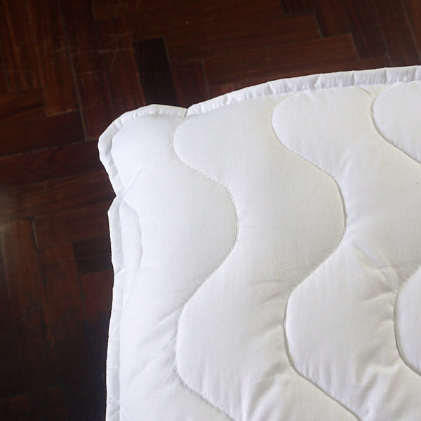 Arlin White Snowflake Pillow 65 X 50 Cm