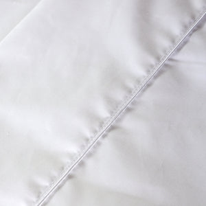 Juego De Sábanas 220 Hilos Algodón Deluxe / Blanco Arlin