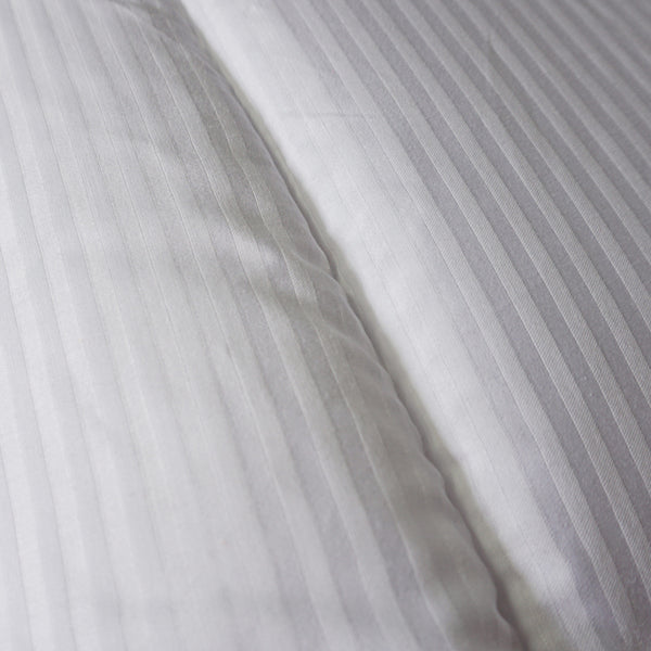 Edredón Duvet 300 Hilos Pima Cotton Premium / Líneas Satinadas Arlin
