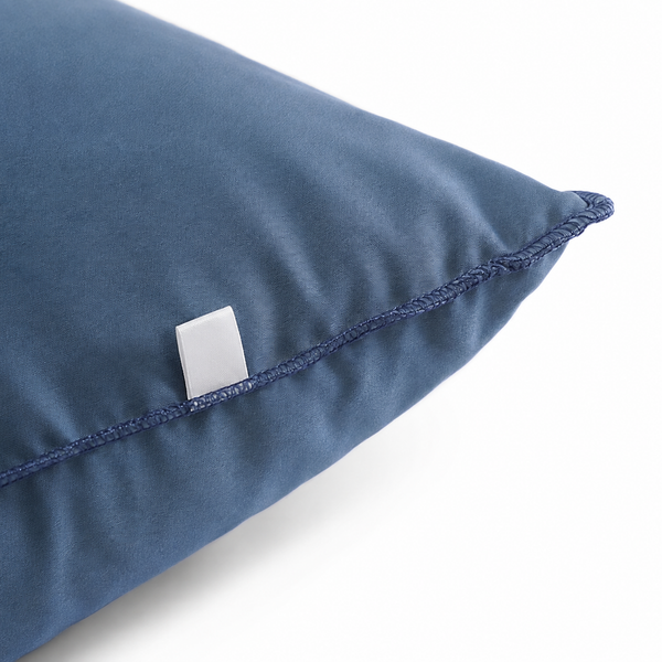 Arlin White Snowflake Pillow 70 x 50 cm