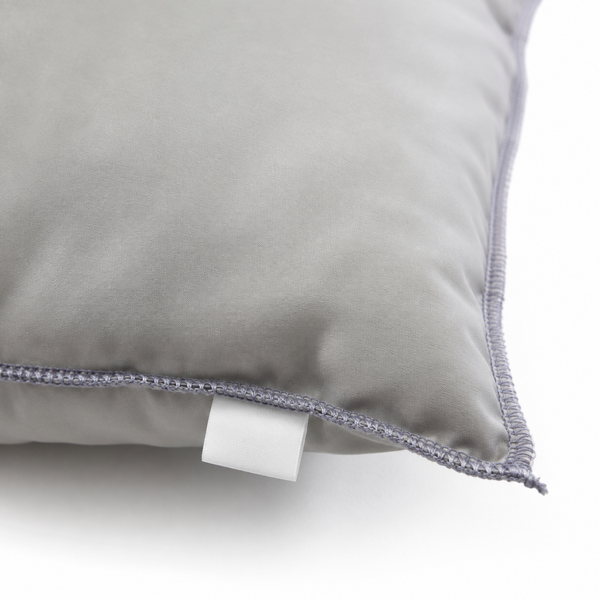 Arlin White Snowflake Pillow 70 x 50 cm