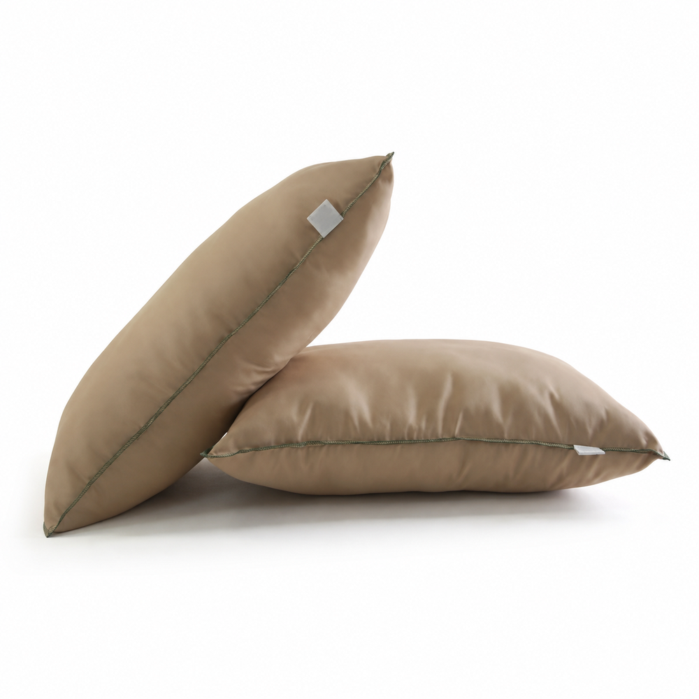 Arlin White Snowflake Pillow 70 x 50 cm