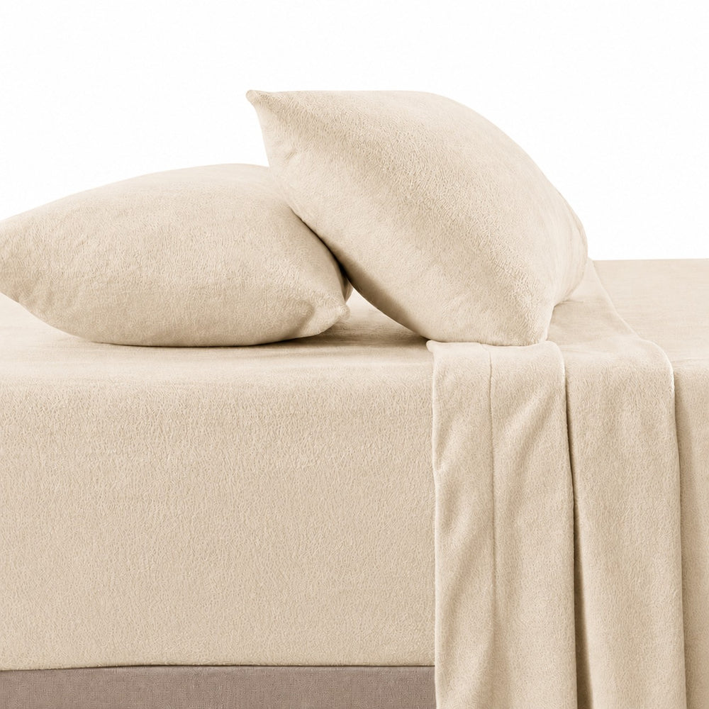 Juego de sábanas ARLIN color crema en polar de 230gr, suave y cálido, incluye sábanas y fundas de almohada.